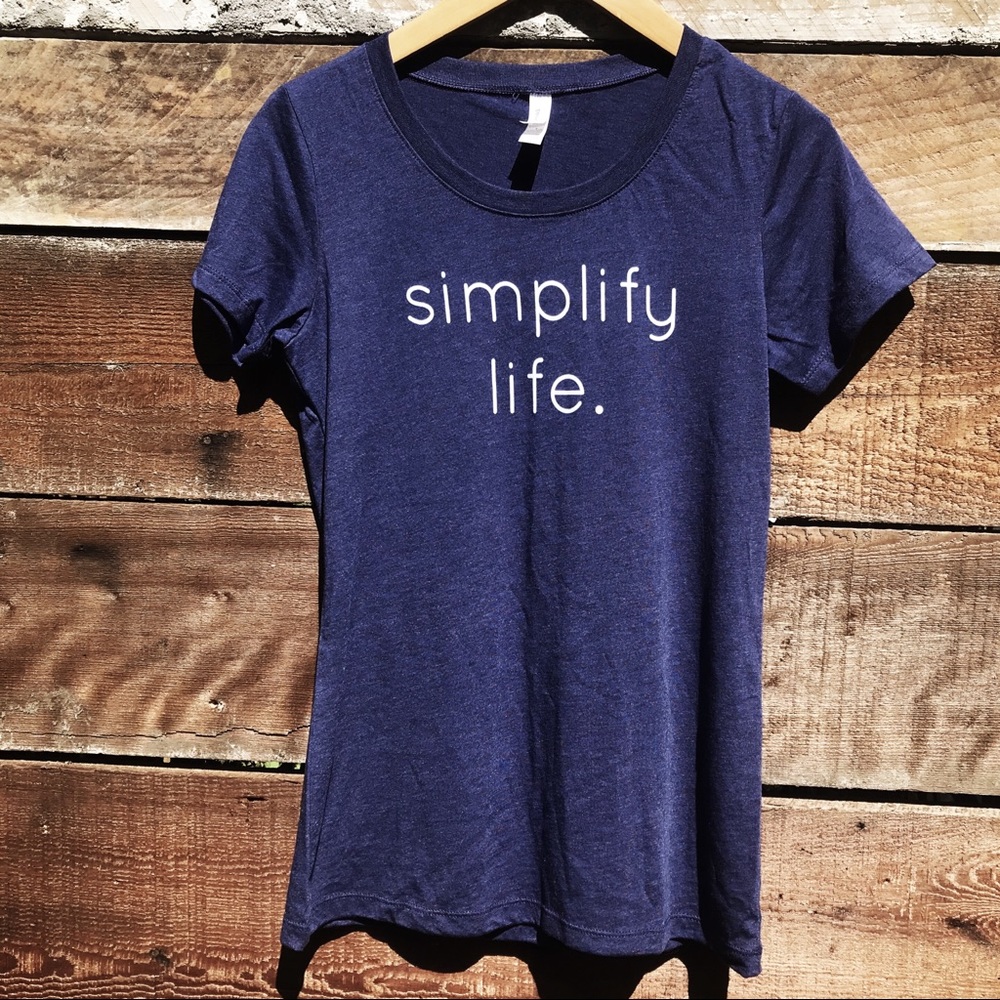 NWOT Simplify Life Graphic Tee Navy Sm/Med